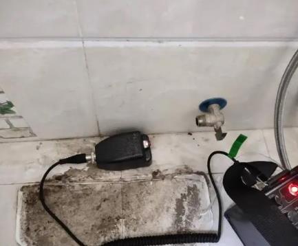 潮安屋顶漏水维修公司分享下卫生间漏水的危害及解决方法